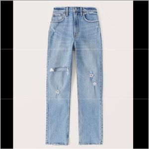 NWOT Abercrombie & Fitch 90s Ultra High Rise Straight Jeans Size 27/4 Regular